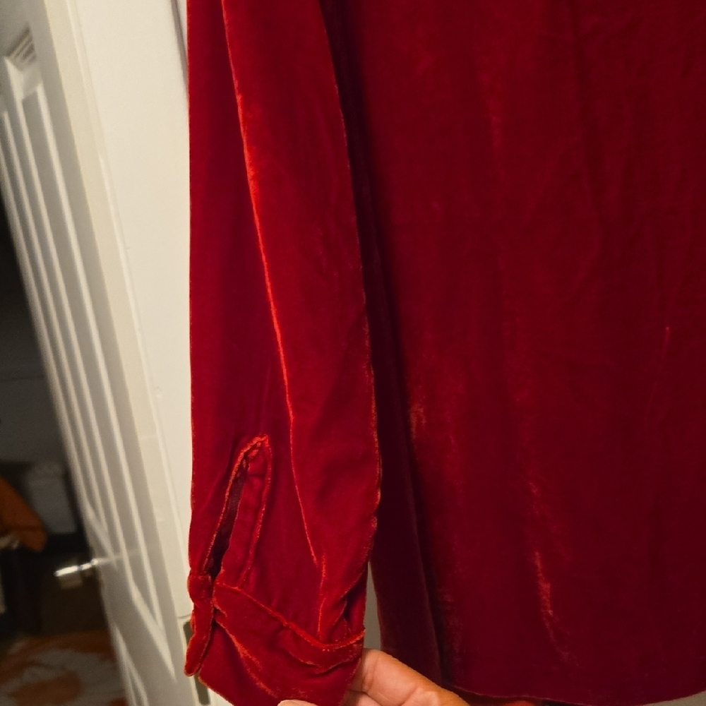 Eddie Bauer Women's Eddie Bauer Rich Red Velvet Shirt ❤️ Size M - Picture 6 of 10